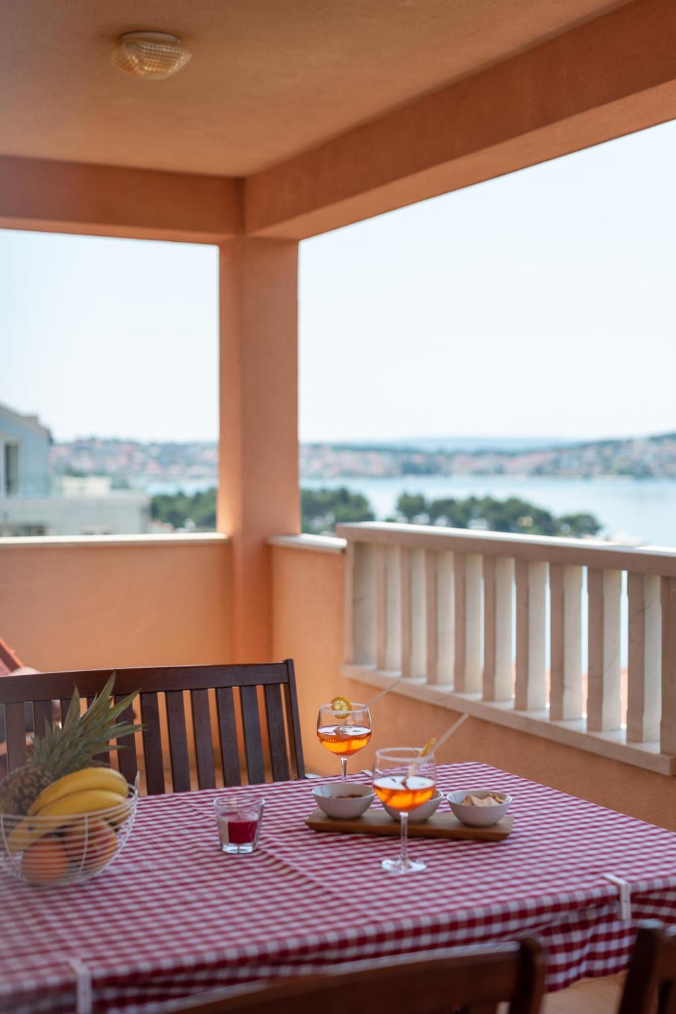 Villa Tonina Trogir Eksteriør billede